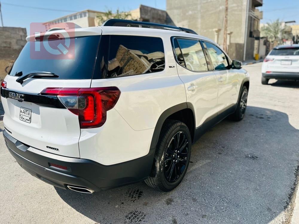 جي ام سي اكاديا